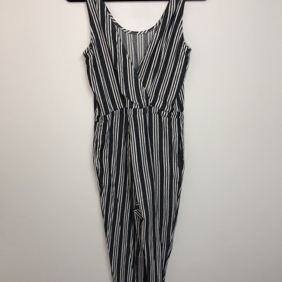Drew Striped Jogger Jumpsuit Sleeveless Charcoal Grey Small - Picture 6 of 8